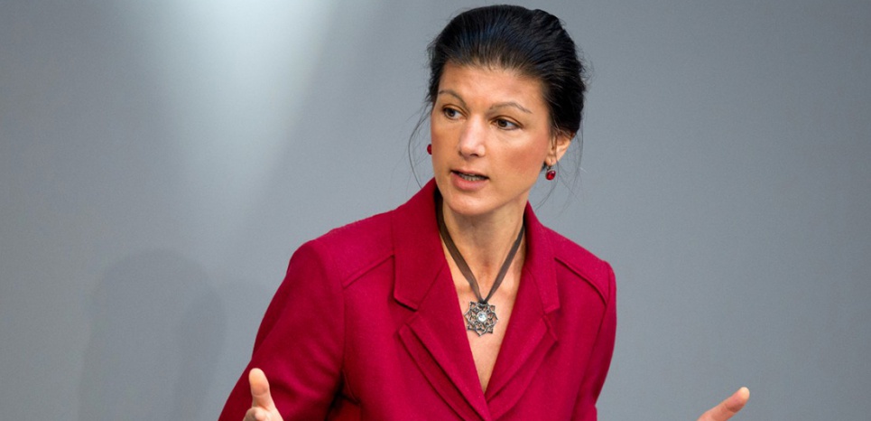 Allemagne : Sahra la Rouge, l'icône anti-Merkel Allemagne : Sahra la Rouge, l'icône anti-Merkel