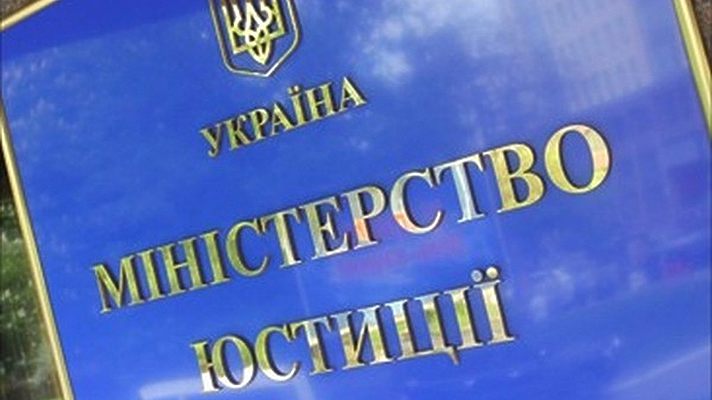 Les communistes pourront participer aux élections si ils changent de nom et de symboles Les communistes pourront participer aux élections si ils changent de nom et de symboles