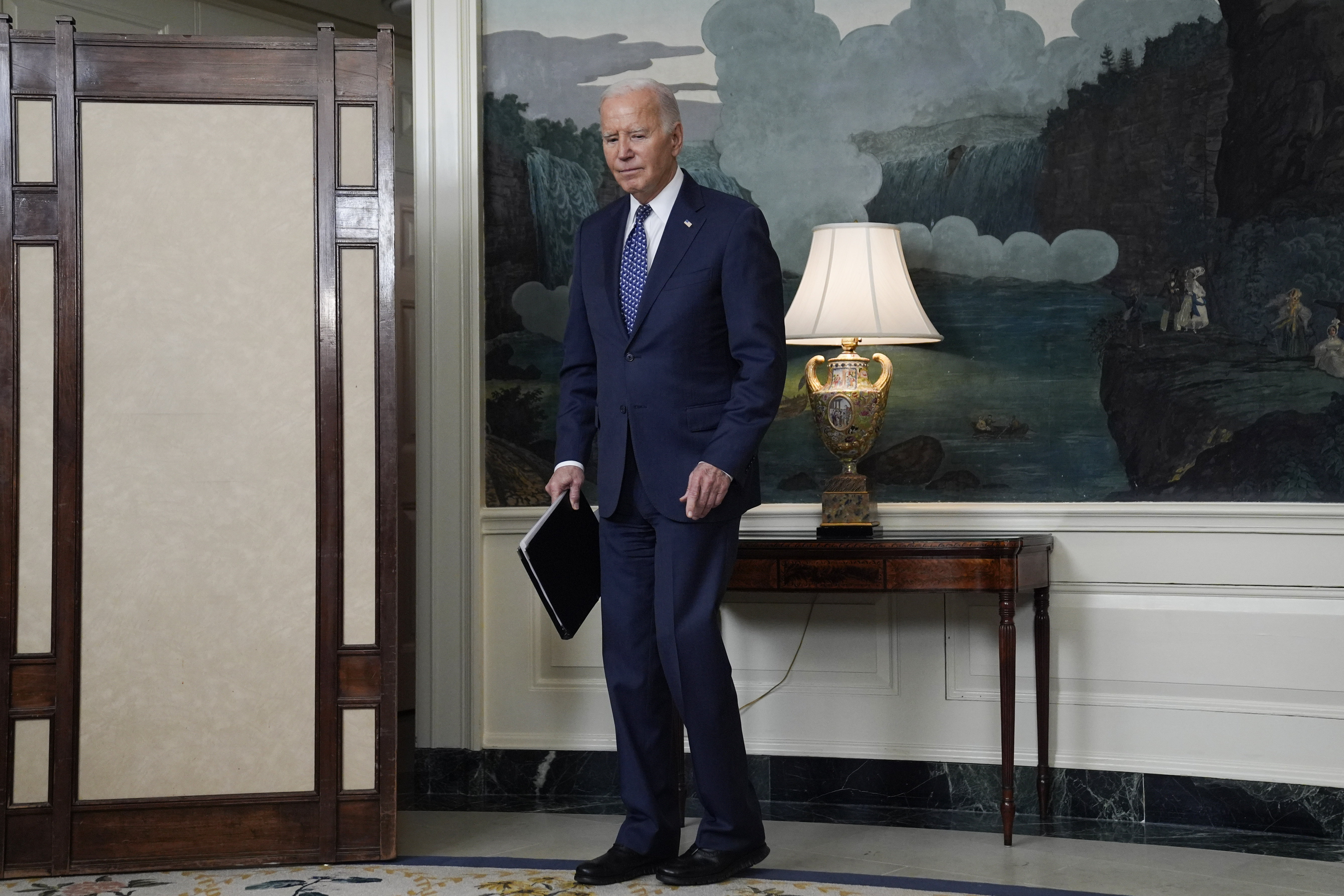 Biden maintient le blocus contre Cuba Biden maintient le blocus contre Cuba