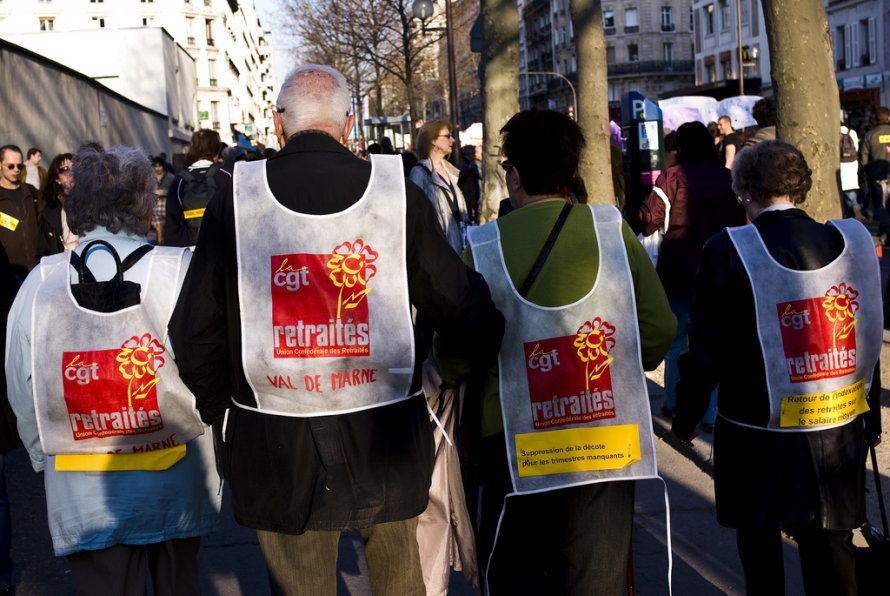 La CFDT et le MEDEF font reculer l’âge de la retraite