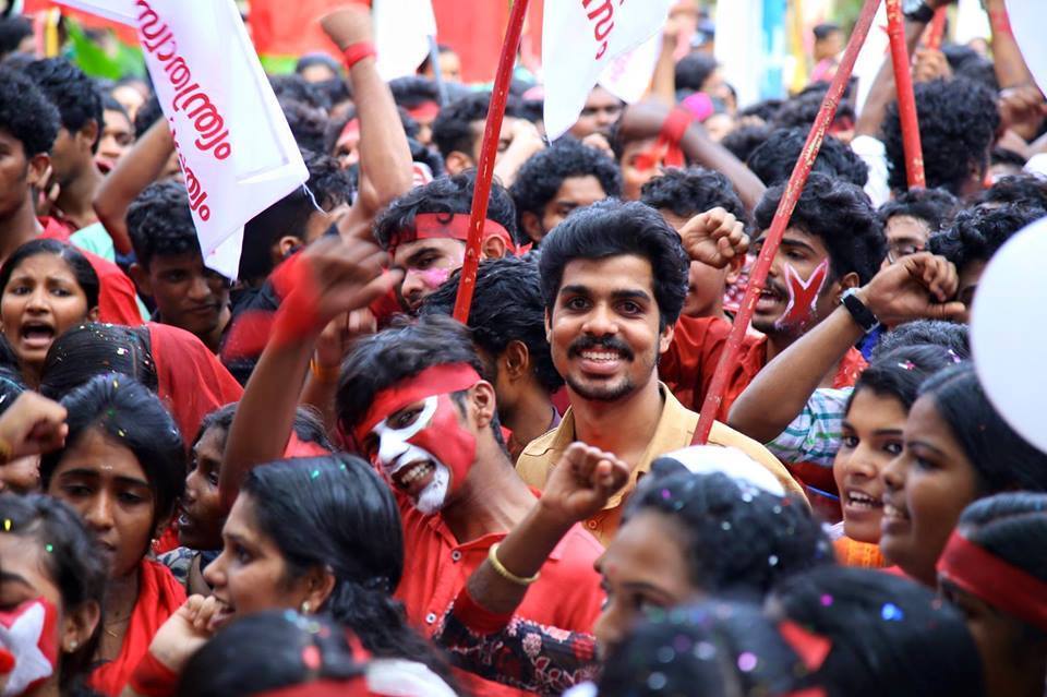 Inde : Les étudiants communistes triomphent aux élections universitaires du Kérala