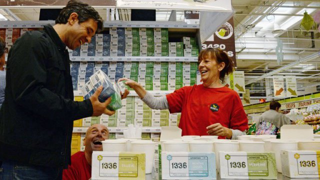 Six mois plus tard : la nouvelle vie, sans patron ni dividende, des anciens Fralib