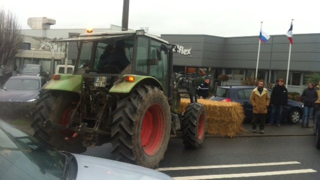 La Confédération paysanne dénonce les mensonges de la FNSEA