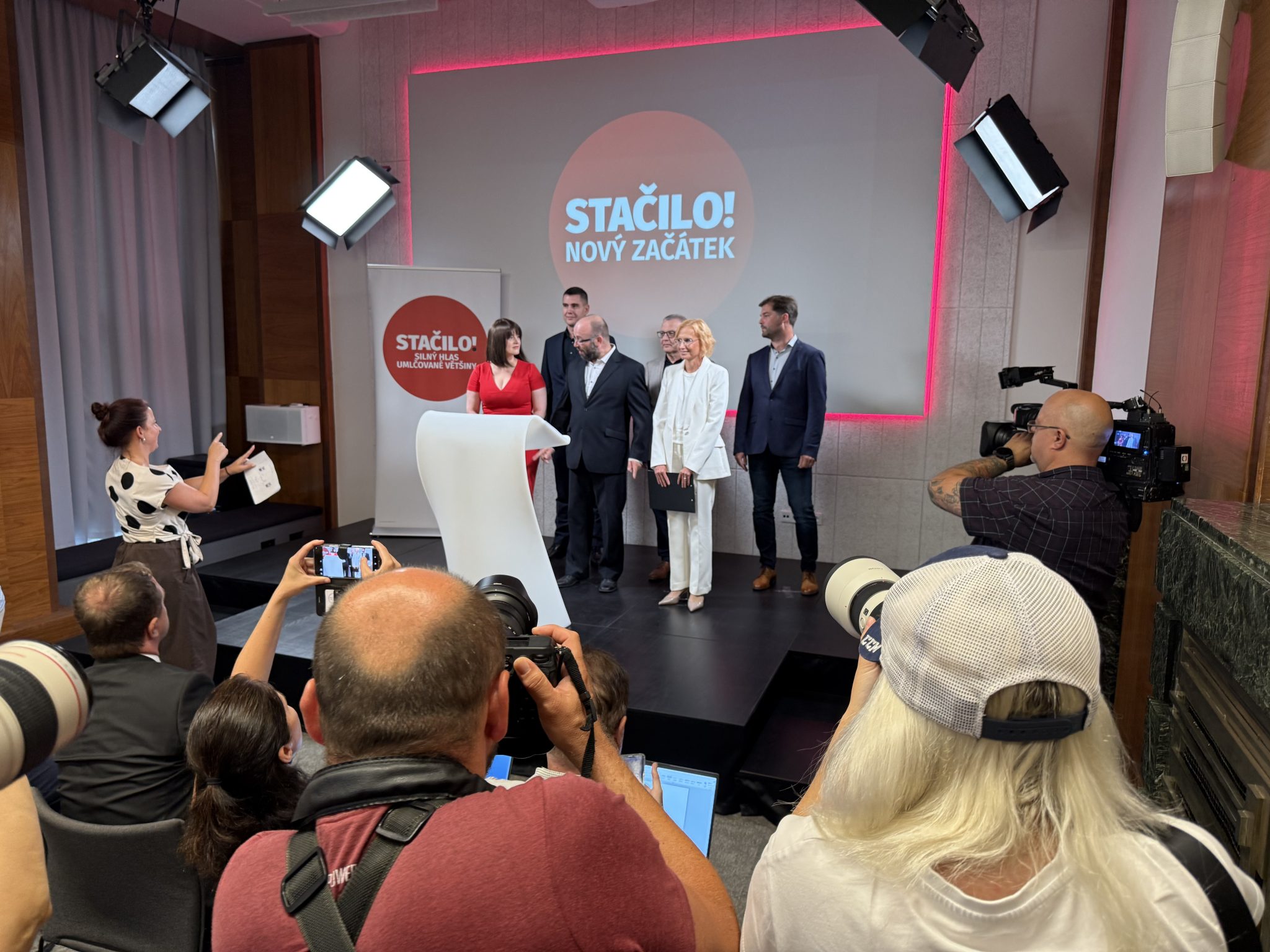 Toute la gauche est unie autour des communistes en République Tchèque Toute la gauche est unie autour des communistes en République Tchèque