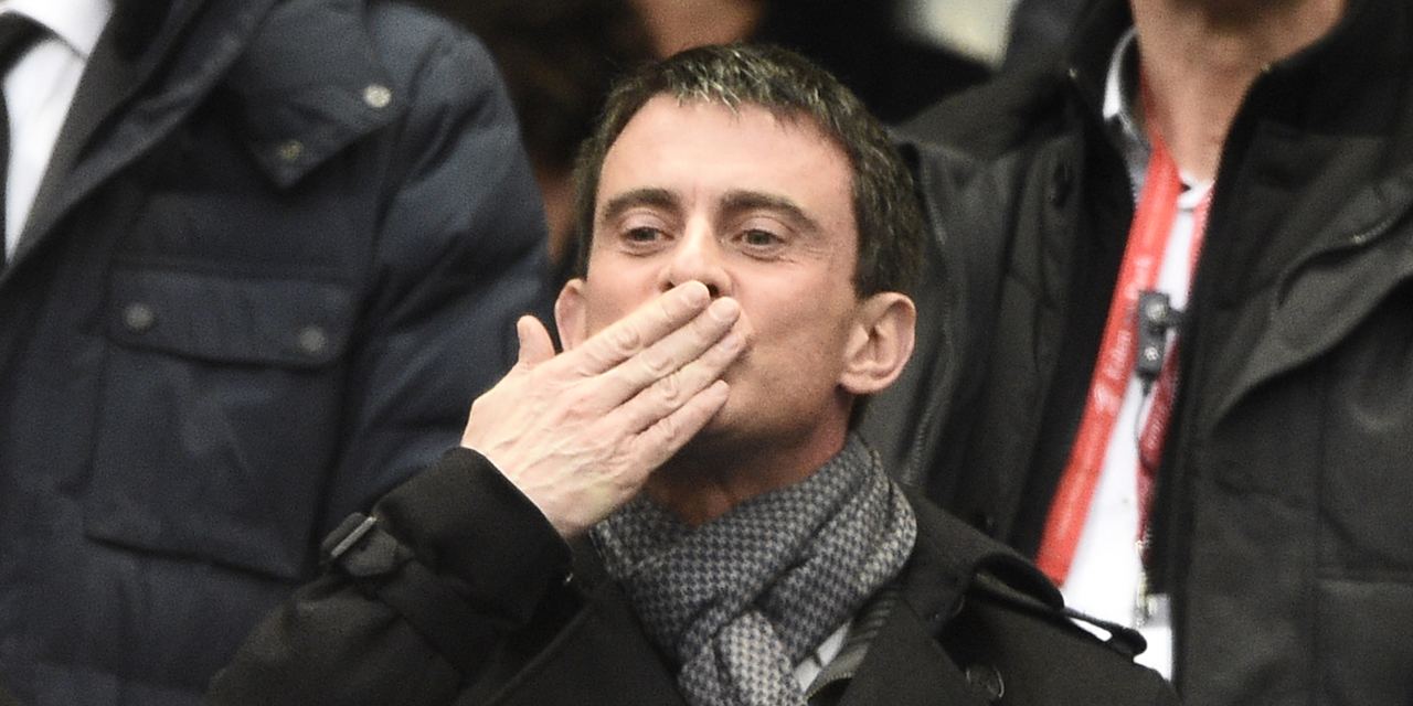 "Eh bah vous l'aurez" : la réponse made in Valls à une opposante à la loi Travail "Eh bah vous l'aurez" : la réponse made in Valls à une opposante à la loi Travail