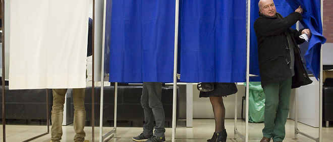 Panama Papers : "un grand parti politique français" impliqué Panama Papers : "un grand parti politique français" impliqué