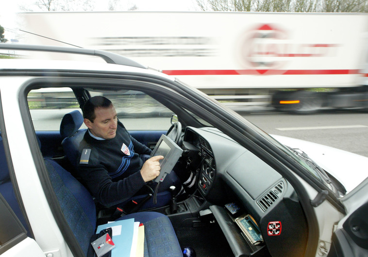 Radars embarqués : le gouvernement confie les contrôles à des entreprises privées