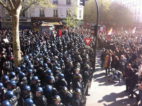 Philippe Martinez (CGT) : "La police nous a empêchés d'avancer" Philippe Martinez (CGT) : "La police nous a empêchés d'avancer"