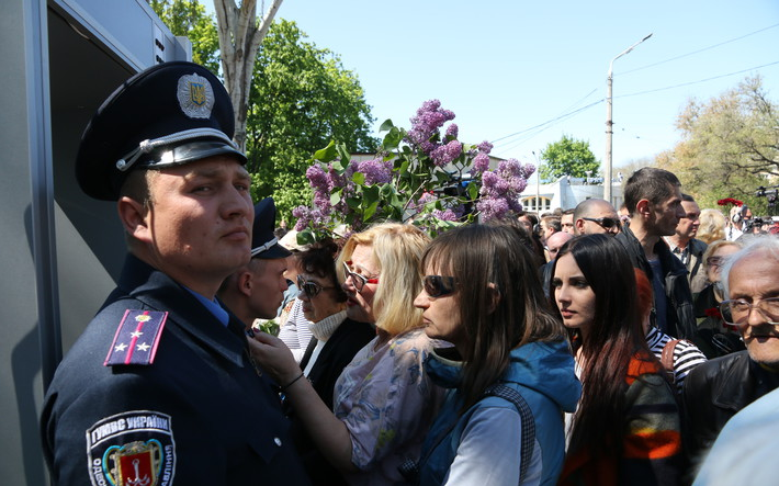 Odessa rend hommage à ses héros dans une situation très tendue