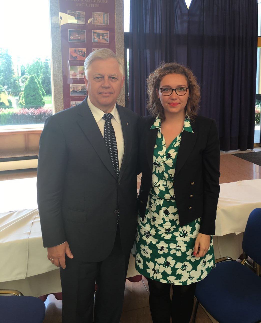 Rencontre entre Petro Simonenko (KPU) et Anne Sabourin (PCF) Rencontre entre Petro Simonenko (KPU) et Anne Sabourin (PCF)