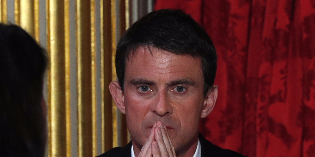 Loi Travail : Valls prêt à faire lever par la force les blocages des ports, raffineries et aéroports