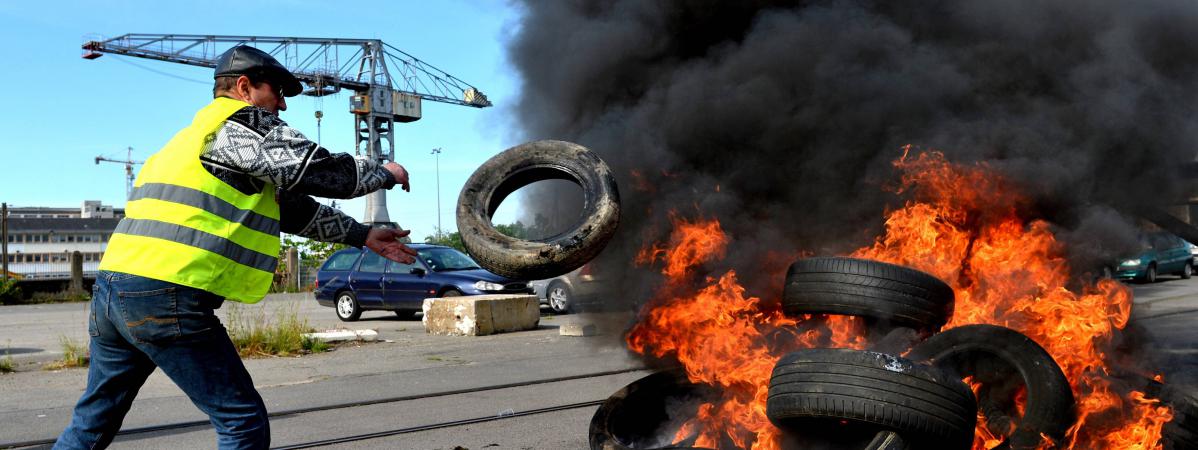 "Hollande, je croyais en ce mec-là…" : à Saint-Nazaire, la grande désillusion des grévistes