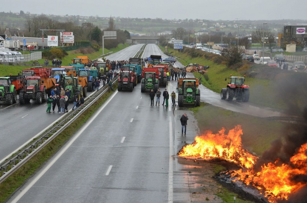 Loi Travail : La CGT dénonce le "sacré culot" de la FNSEA Loi Travail : La CGT dénonce le "sacré culot" de la FNSEA