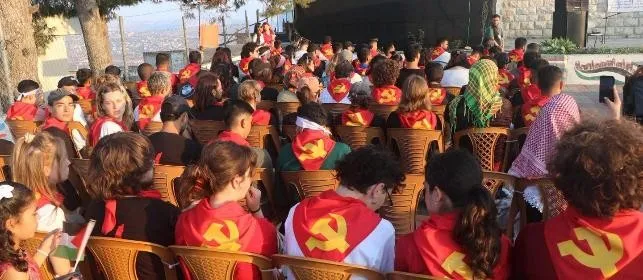 "Semez de la nourriture, récoltez la liberté." : Socialisme et solidarité au cœur de la Cisjordanie "Semez de la nourriture, récoltez la liberté." : Socialisme et solidarité au cœur de la Cisjordanie