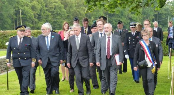 Le secrétaire d’État interdit «La Chanson de Craonne» Le secrétaire d’État interdit «La Chanson de Craonne»