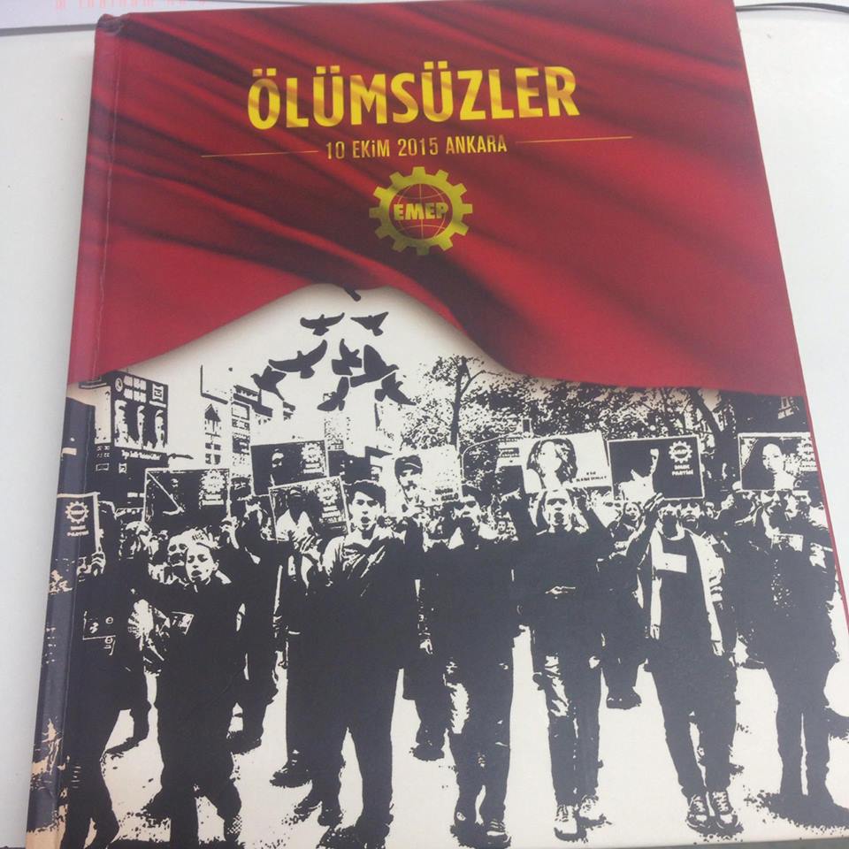 Livre hommage à ceux qui sont tombés lors de l'attentat d'Ankara (2015) Livre hommage à ceux qui sont tombés lors de l'attentat d'Ankara (2015)