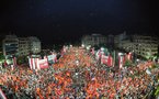 Le peuple grec exige des élections