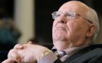 Chute de l'URSS: des députés russes veulent poursuivre Gorbatchev en justice