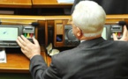 Ukraine : Voilà comment ils ont éliminé les communistes du Parlement (vidéo)