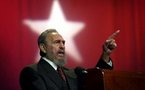 Cuba: Fidel Castro passe la main