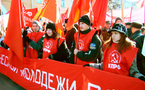 Les communistes russes veulent organiser un référendum social