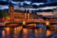 Paris by night et autres news France