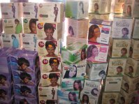 Cliquez sur l'image pour accéder à la Galerie Photo d'Afro Cosmétique Cliquez sur l'image pour accéder à la Galerie Photo d'Afro Cosmétique
