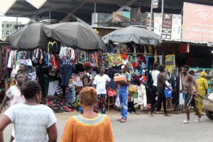 Covid-19: La barre des 200 mille cas franchie en Afrique Covid-19: La barre des 200 mille cas franchie en Afrique