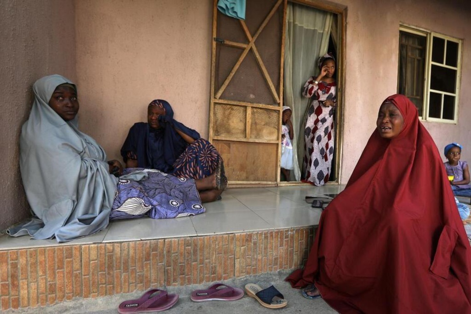 Nigeria: Boko Haram revendique l’enlèvement de centaines de lycéens. Nigeria: Boko Haram revendique l’enlèvement de centaines de lycéens.