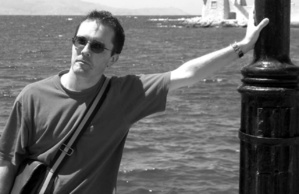 Une écolière admet avoir menti au sujet de l'assassinat du professeur Samuel Paty Une écolière admet avoir menti au sujet de l'assassinat du professeur Samuel Paty