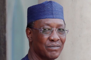 L'opposition tchadienne dénonce l'accession du fils de Deby au pouvoir par intérim L'opposition tchadienne dénonce l'accession du fils de Deby au pouvoir par intérim