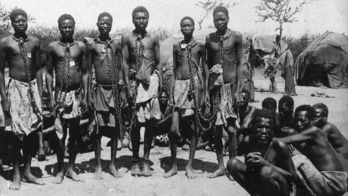 L'Allemagne reconnaît officiellement son génocide colonial en Namibie L'Allemagne reconnaît officiellement son génocide colonial en Namibie