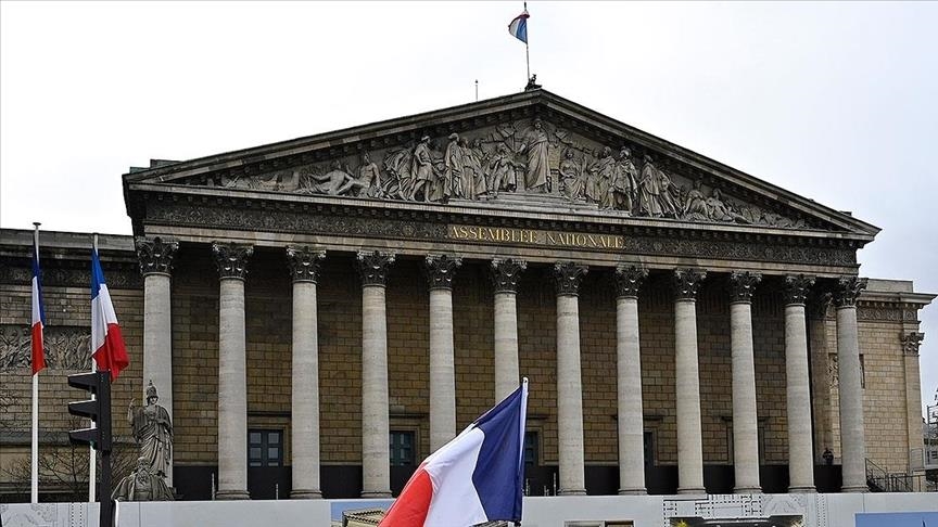 France: L’Assemblée nationale adopte le projet de loi sanitaire.