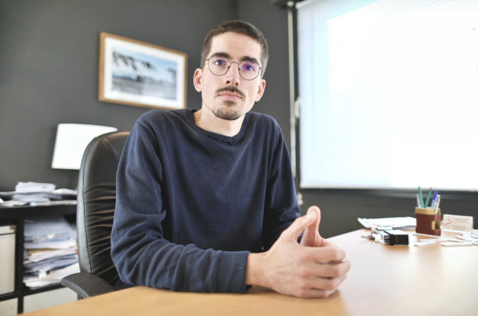 Le Dr Grégory PAMART ferme son cabinet car il n'accepte pas l'obligation vaccinale imposée par le gouvernement. Le Dr Grégory PAMART ferme son cabinet car il n'accepte pas l'obligation vaccinale imposée par le gouvernement.