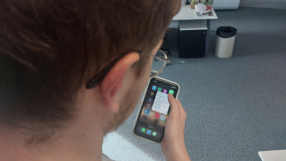 WhatsApp permet de s’envoyer des messages à soi-même : comment ça marche WhatsApp permet de s’envoyer des messages à soi-même : comment ça marche