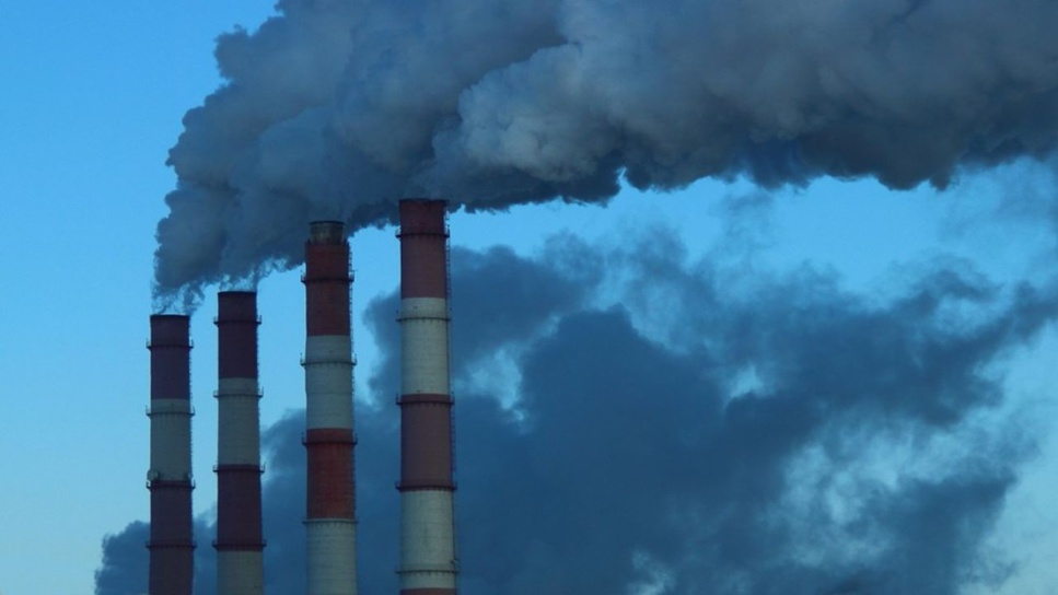 Les raisons pour lesquelles les émissions de CO2 de la France n’ont guère diminué en 2022 Les raisons pour lesquelles les émissions de CO2 de la France n’ont guère diminué en 2022