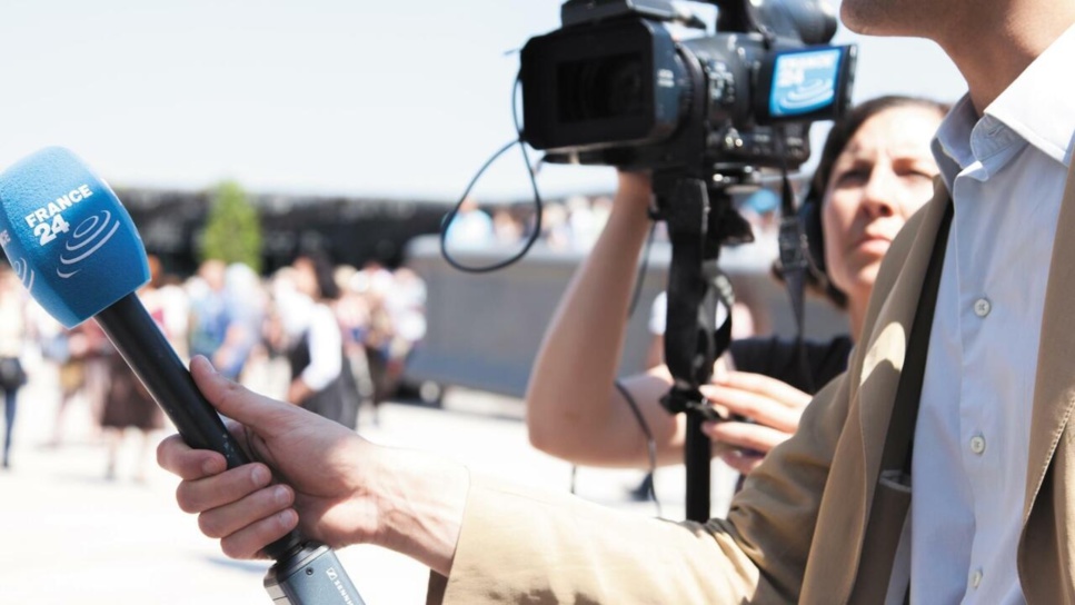 Suspendue au Burkina Faso : LCI sanctionnée pour des propos jugés diffamatoires Suspendue au Burkina Faso : LCI sanctionnée pour des propos jugés diffamatoires