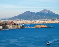 Brèves insolites:  Naples aux enchères sur Ebay et autres actus