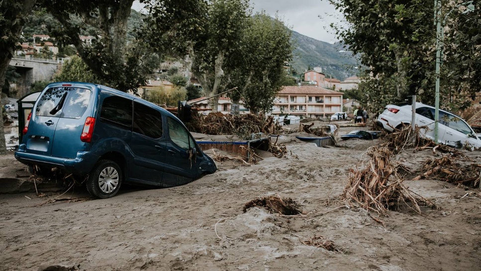 Catastrophes naturelles en Europe : Tempêtes, orages et inondations face au changement climatique Catastrophes naturelles en Europe : Tempêtes, orages et inondations face au changement climatique