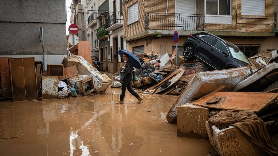 Inondations en Espagne : 219 morts et 93 disparus Inondations en Espagne : 219 morts et 93 disparus
