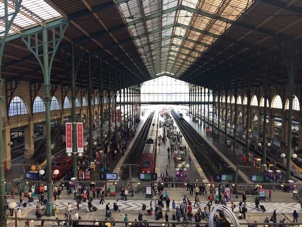 Découverte d’une bombe historique à la Gare du Nord : une journée sous haute tension Découverte d’une bombe historique à la Gare du Nord : une journée sous haute tension