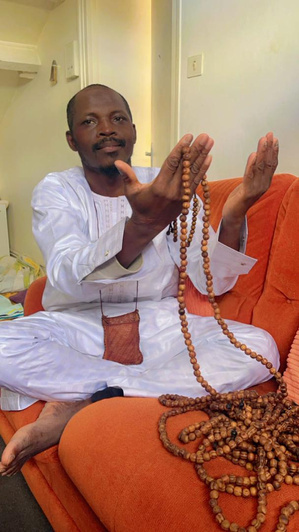 Amin Kandji, grand voyant marabout africain à Saint-Denis de la Réunion Amin Kandji, grand voyant marabout africain à Saint-Denis de la Réunion