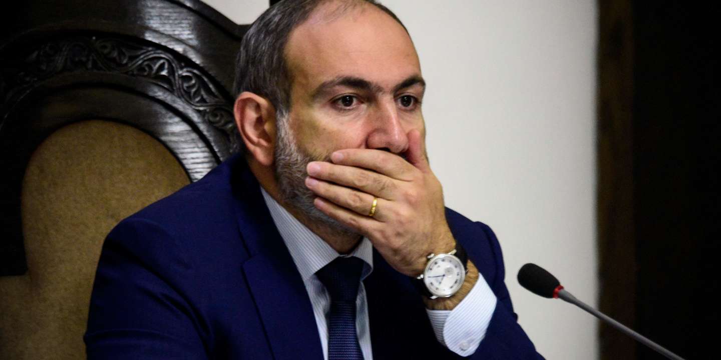 Le Premier ministre arménien crie au "coup d'Etat" après que l'armée ait demandé sa démission