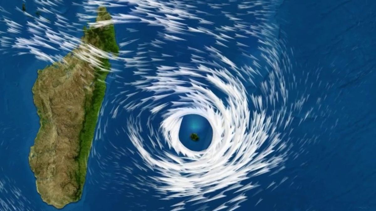 Cyclone Belal : L'Ascension d'une Tempête