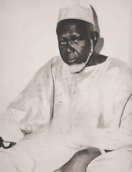 Bahamine, grand voyant medium pour réconciliation, succès et harmonie dans les Deux-Sèvres