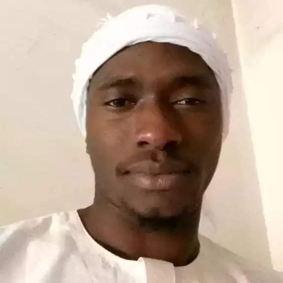 Professeur SELOU à Nantes, Angers, en Pays de la loire : Le Marabout Voyant N°1 pour Retrouver l’Amour ❤️ et Transformer Votre Vie 🔮 - Tel et Whatsapp : 07 58 84 44 03