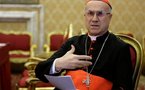 Monde: Homosexualité-pédophilie: le Vatican prend ses distances et autres news