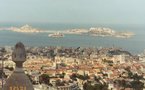 Grève et intempéries paralysent Marseille