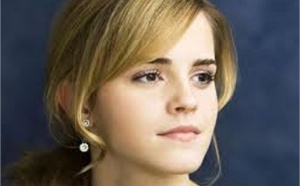 Le nouveau logo de Gap ridiculisé et point presse culture