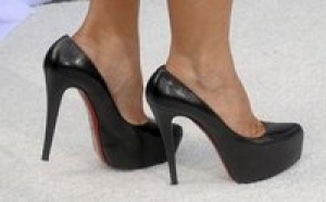 Mode: Comment marcher avec de hauts talons?